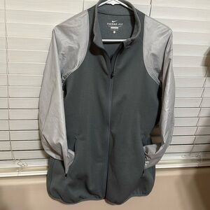 Nike Women's Gray and Silver Therma-Fit Lightweight Full Zip Jacket